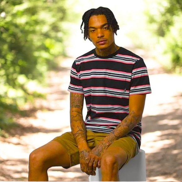 Vans Men’s Black Canton Emory Short Sleeve Tee - Picture 3 of 16